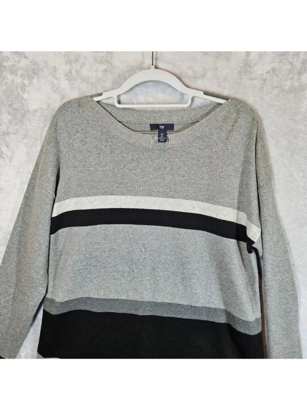 Gap sweater Sweater Mens L Grey Black stretch striped Career Office warm beach